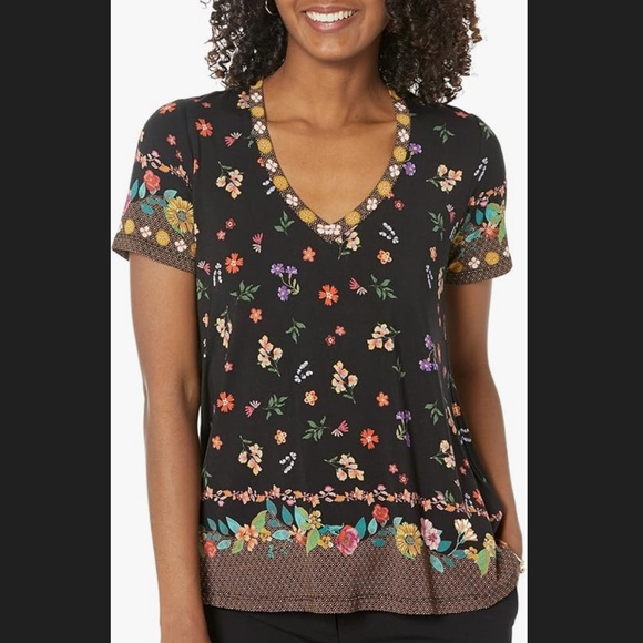 Johnny Was The Janie Favorite Short Sleeve V Neck Swing Tee Floral Black Shirt - Picture 12 of 12